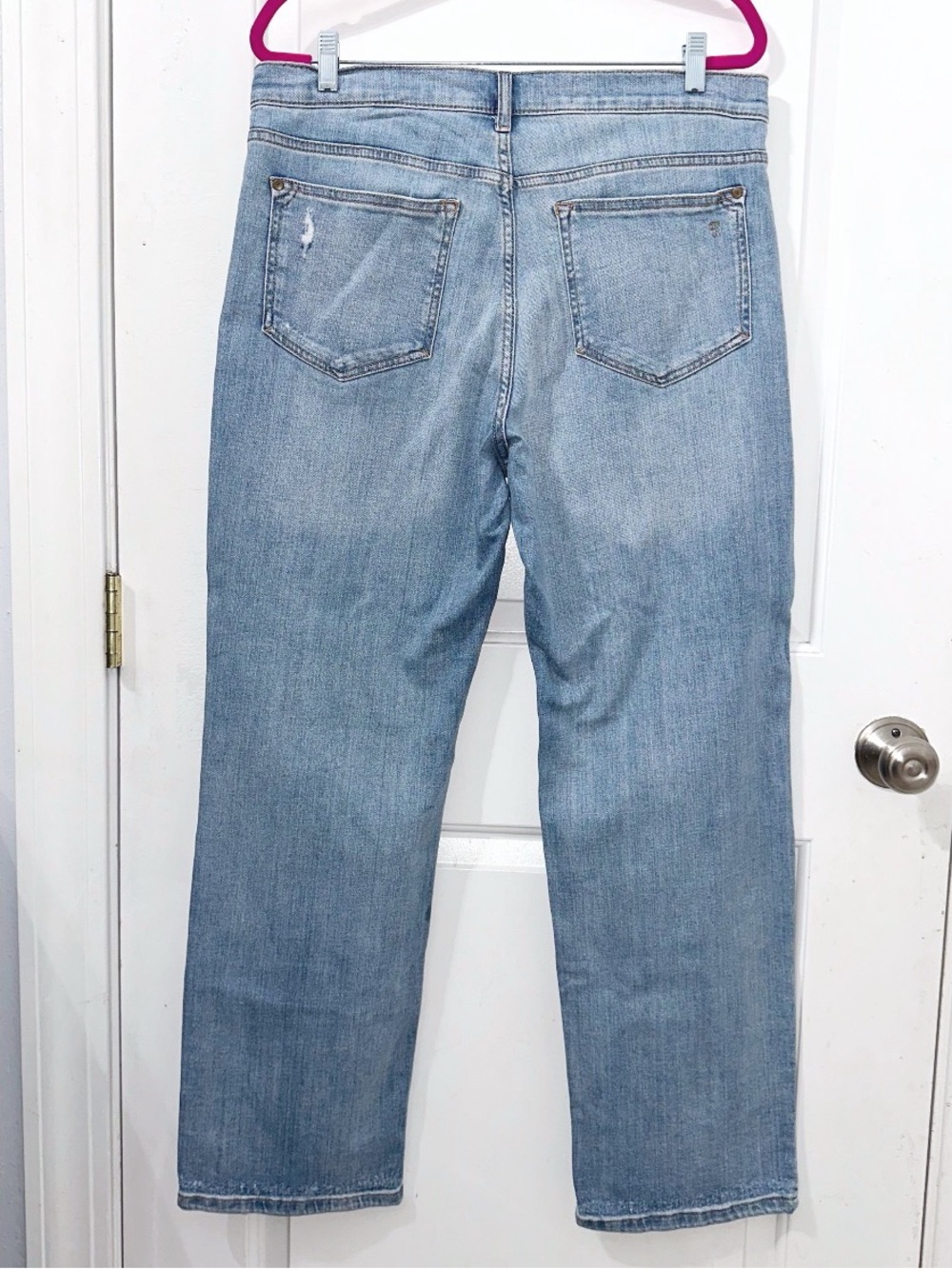 Pilcro Baggy Slim Boyfriend High-Rise Relaxed Jeans, size 30 - Picture 4 of 7